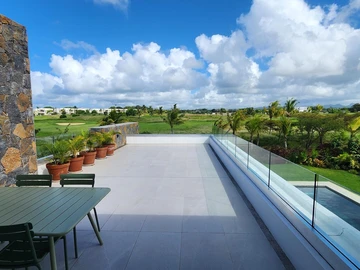 4 Bedroom Villa