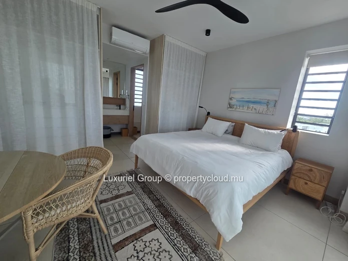  Penthouse d’Exception à Louer – Pointe aux Canonniers