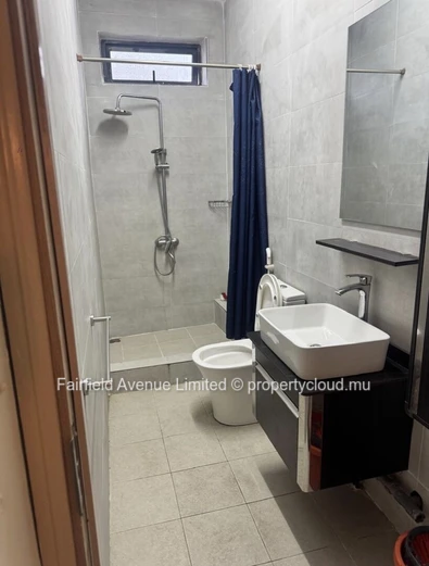 Appartement meublé 3 chambres à louer à Ebène