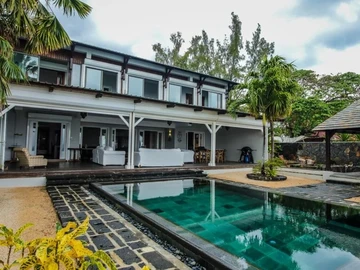 5 Bedroom Villa