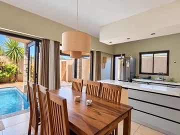 4 Bedroom Villa