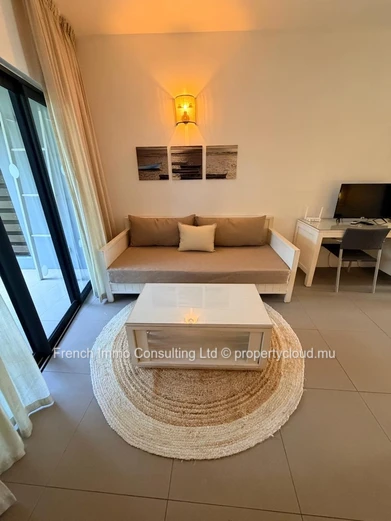 Appartement accessible aux etrangers a 50M de la plage de trou aux biches