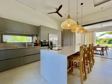 4 Bedroom Villa