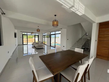 3 Bedroom Villa