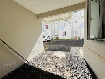 3 Bedroom Townhouse, Duplex