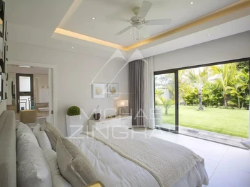 4 Bedroom Villa