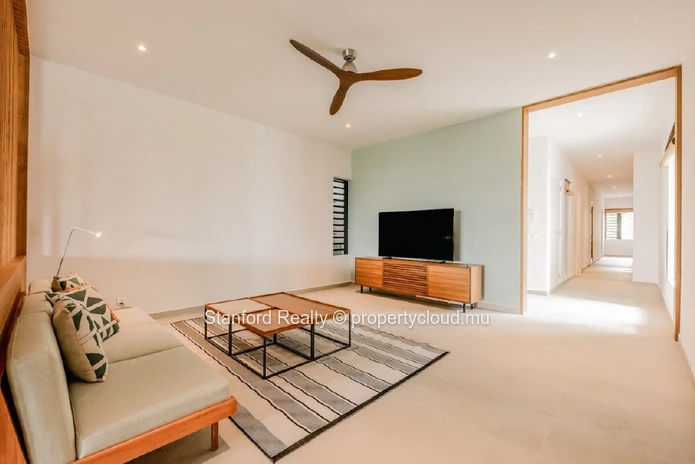 Luxury Apartment for Rent - 4 Bedrooms, Belle Vue, North