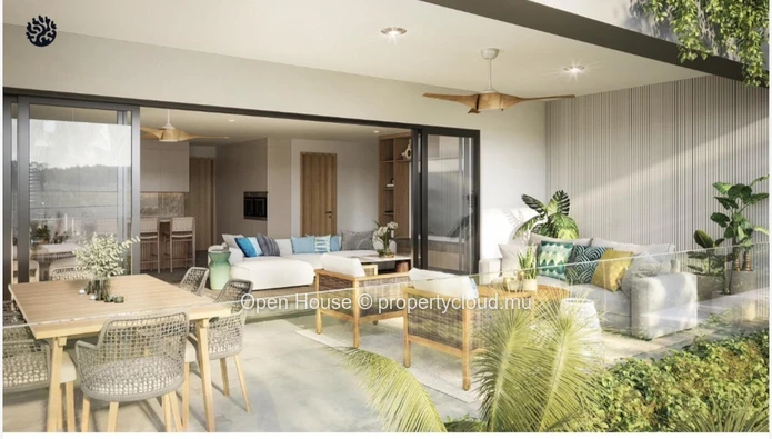 Appartement R+2 à vendre à Pointe aux Piments, 141m², 3 chambres, piscine commune, grande terrasse avec aperçu mer.