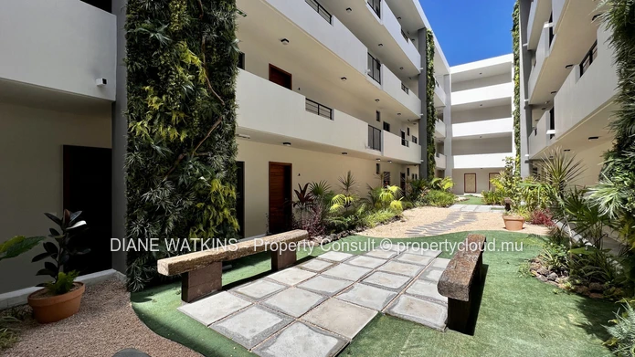Appartement moderne de 2 chambres à louer à Tamarin