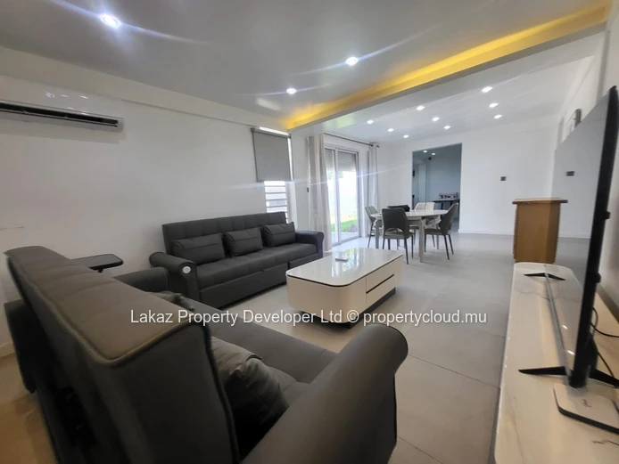 Fresh & Modern 2-Bedroom Apartment