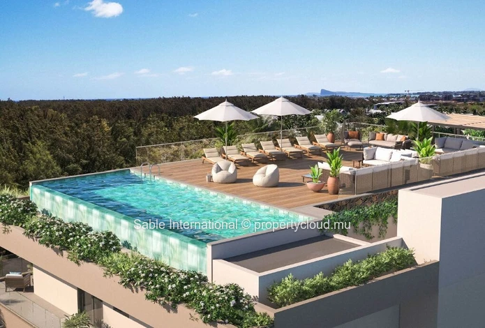 Mont Choisy Beach Apartment with rooftop Pool