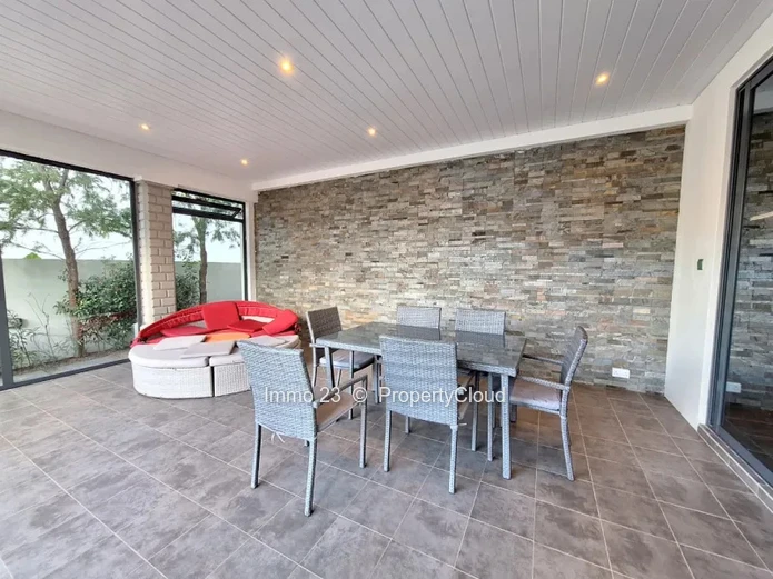 House / Villa - 5 bedrooms - Mont Choisy - Ref. MA99898LO