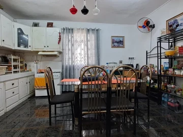 Appartement de 5 Chambres