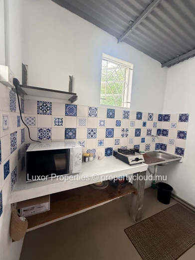 FOR RENT | Studio in Albion