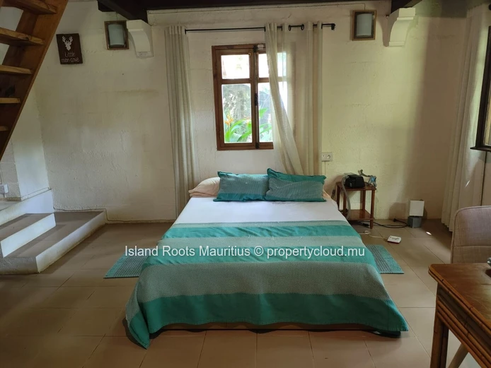 Charme d'Antan & Sérénité Absolue : Une maison de 3 chambre à Ferré, Mapou (Mandat exclusif)