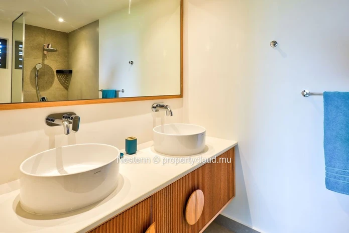 Short Term Rental to contact Sharon 