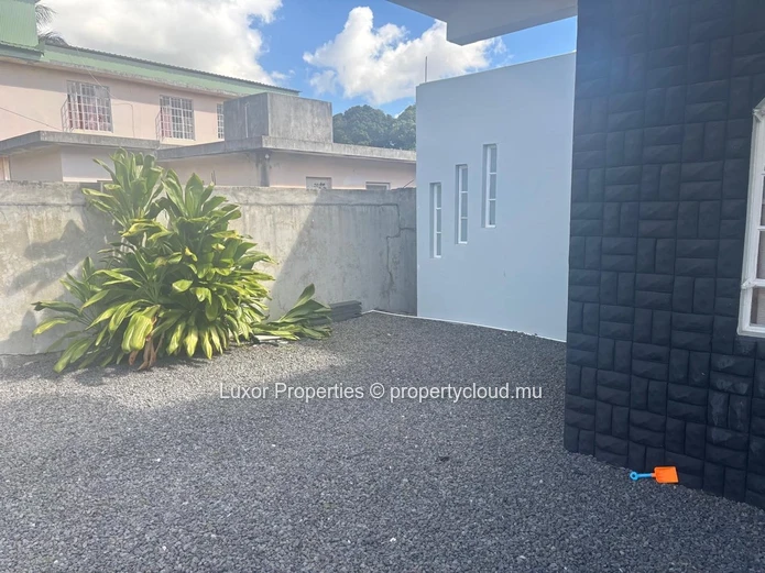 3 Bedrooms Unfurnished Family Home for Rent – Beau Bassin