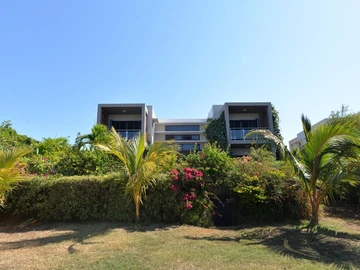 6 Bedroom Townhouse, Duplex