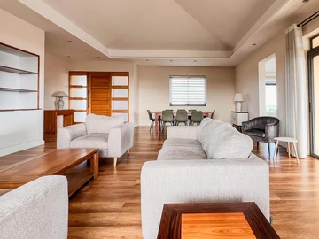 Penthouse de 4 Chambres