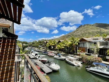 3 Bedroom Townhouse, Duplex