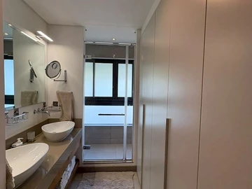 3 Bedroom Townhouse, Duplex