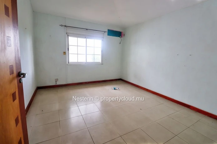 Opportunité Rare à Cap Malheureux : Villa Familiale de 200 m² avec Piscine 