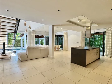 3 Bedroom Townhouse, Duplex