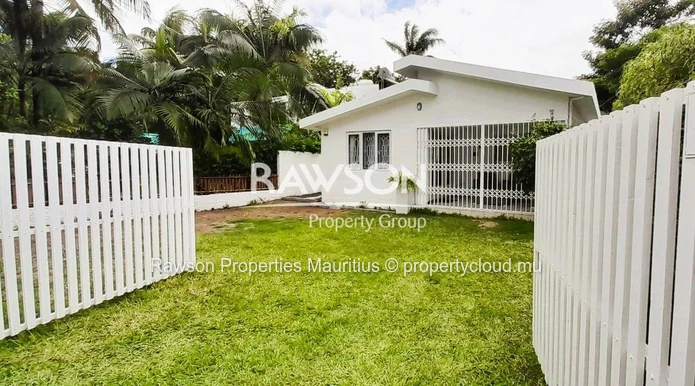 Beachside Gem – Villa For Sale In Grand Baie