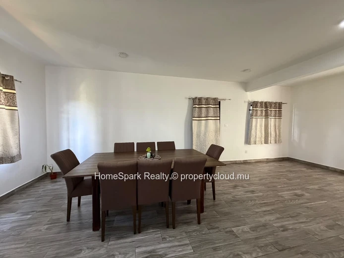 Grande et Moderne Maison à Vendre – Carreau Laliane, Vacoas