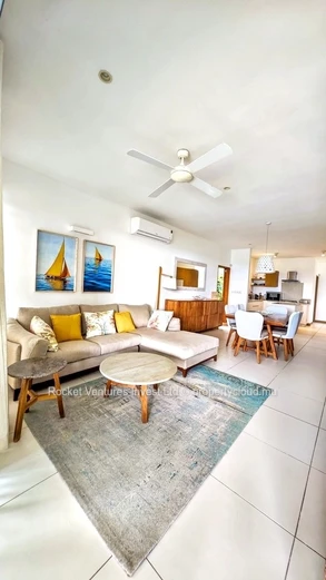 Stunning beachfront 4-Bedroom Villa for Rent in Pointe aux Canonniers