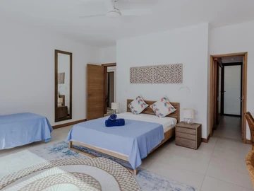 4 Bedroom Villa
