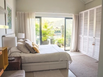 Stunning 3-Bedroom Duplex for Rent at La Balise Marina