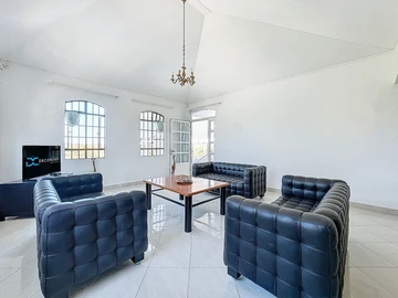 8 Bedroom House
