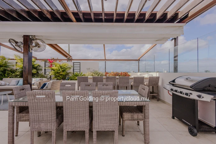 Penthouse de luxe 3 chambres face à la plage à Pereybere – Accès privé à la plage au AO Residences
