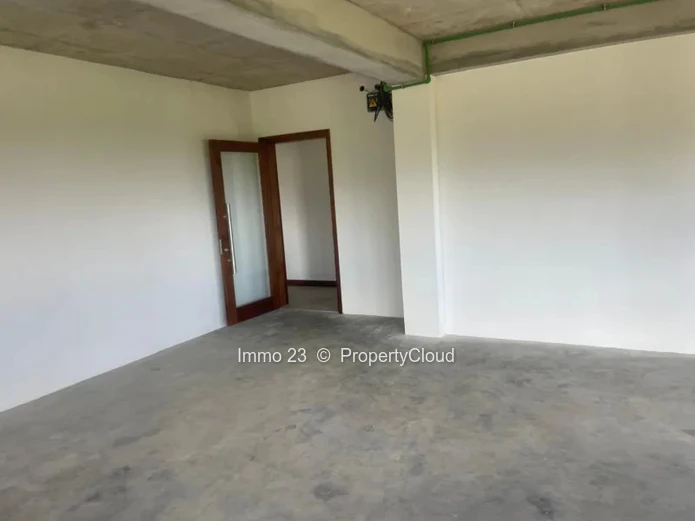 Office - 50.18m2 - Moka - Ref. BU92004LO