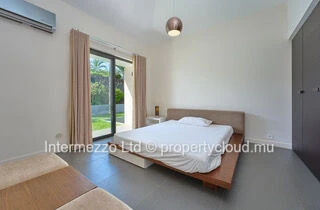 Villa Hibiscus — PDS | 221 m² | 681 m² de terrain | 820 000 €