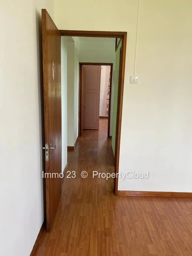 Maison / Villa - 6 chambres - Quatre Bornes - Ref. MA89665VE
