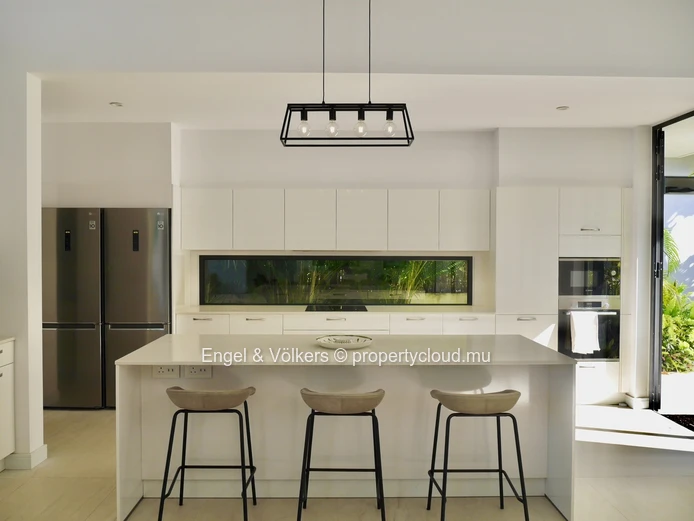 Private Golf-Front Living in the Heart of Azuri