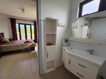 Elegant house with Rooftop Terrace for Rent in La Preneuse