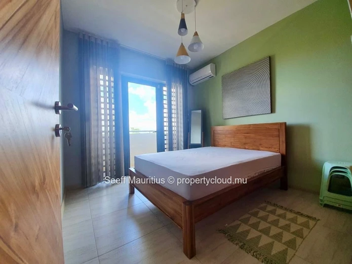 Superb 3-Bedroom 1st Floor Apartment in a Prime Location