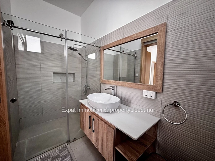 Brand-New 3-Bedroom Villa With Private Pool & Gazebo – Sottise Road, Grand Baie