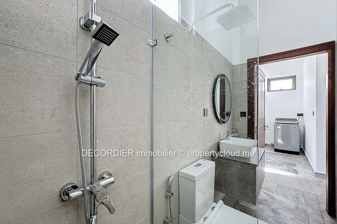 For Rent – Chemin Vingt Pieds, Grand Baie