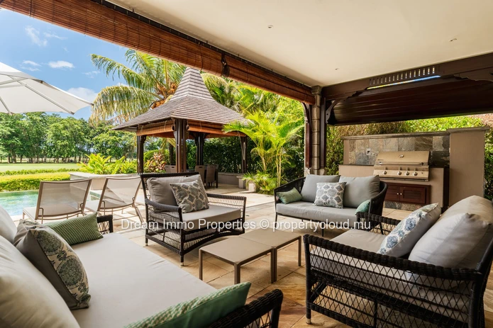 Villa meublée de 3 chambres directement sur le golf Heritage Villas Valriche à Bel Ombre – Ile Maurice