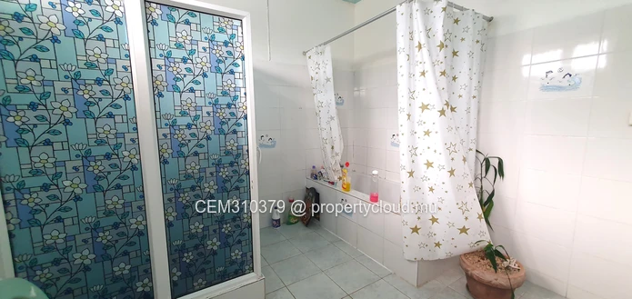 Maison à Vendre – La Caverne, Vacoas 4 Chambres 