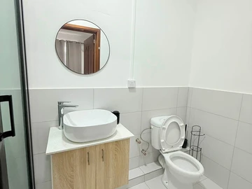 2 Bedroom Apartment