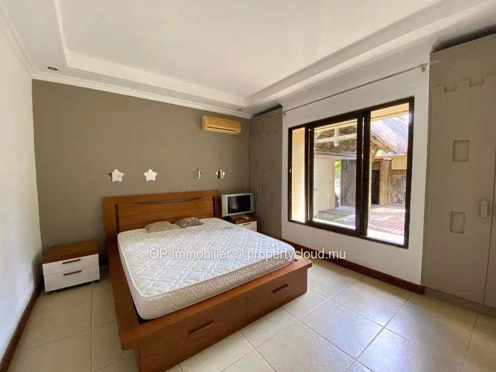 Stunning Péreybère Home with Private Pool and Land - Rs 35M!