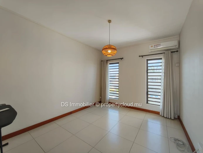 Villa for rent - Mon Choisy