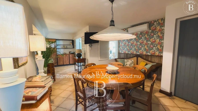 POINTE AUX CANONNIERS - Extraordinary Villa with 5 Bedrooms