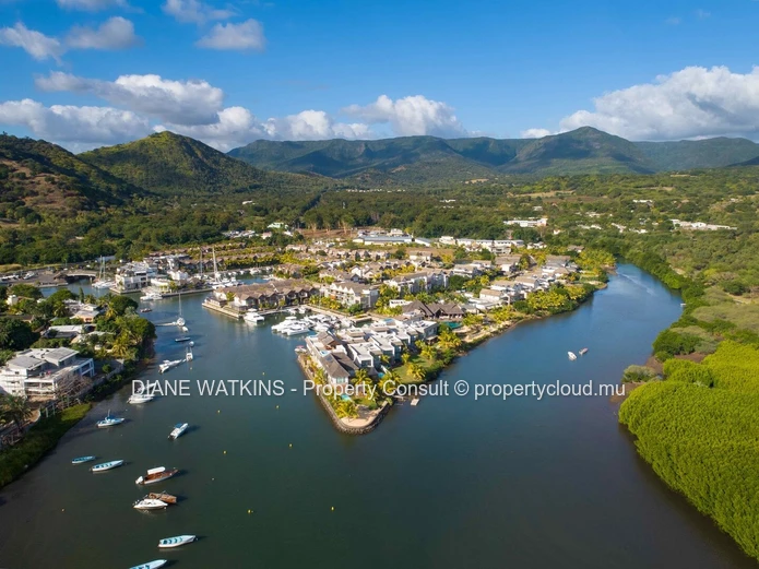 For Sale  - Furnished Apartment in L'Estuaire, La Balise Marina