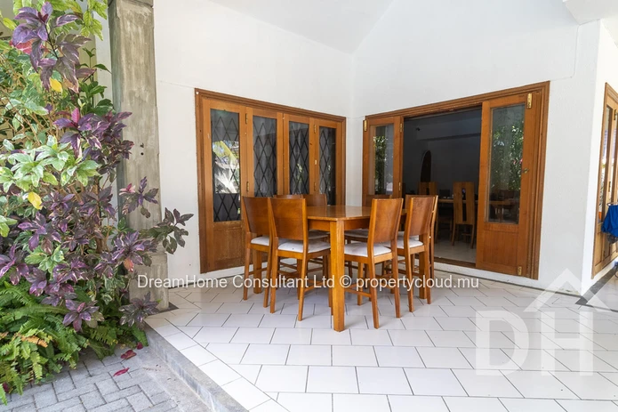 DISPONIBLE À PARTIR DE NOVEMBRE - Maison familiale à louer – Une perle rare avec un grand jardin